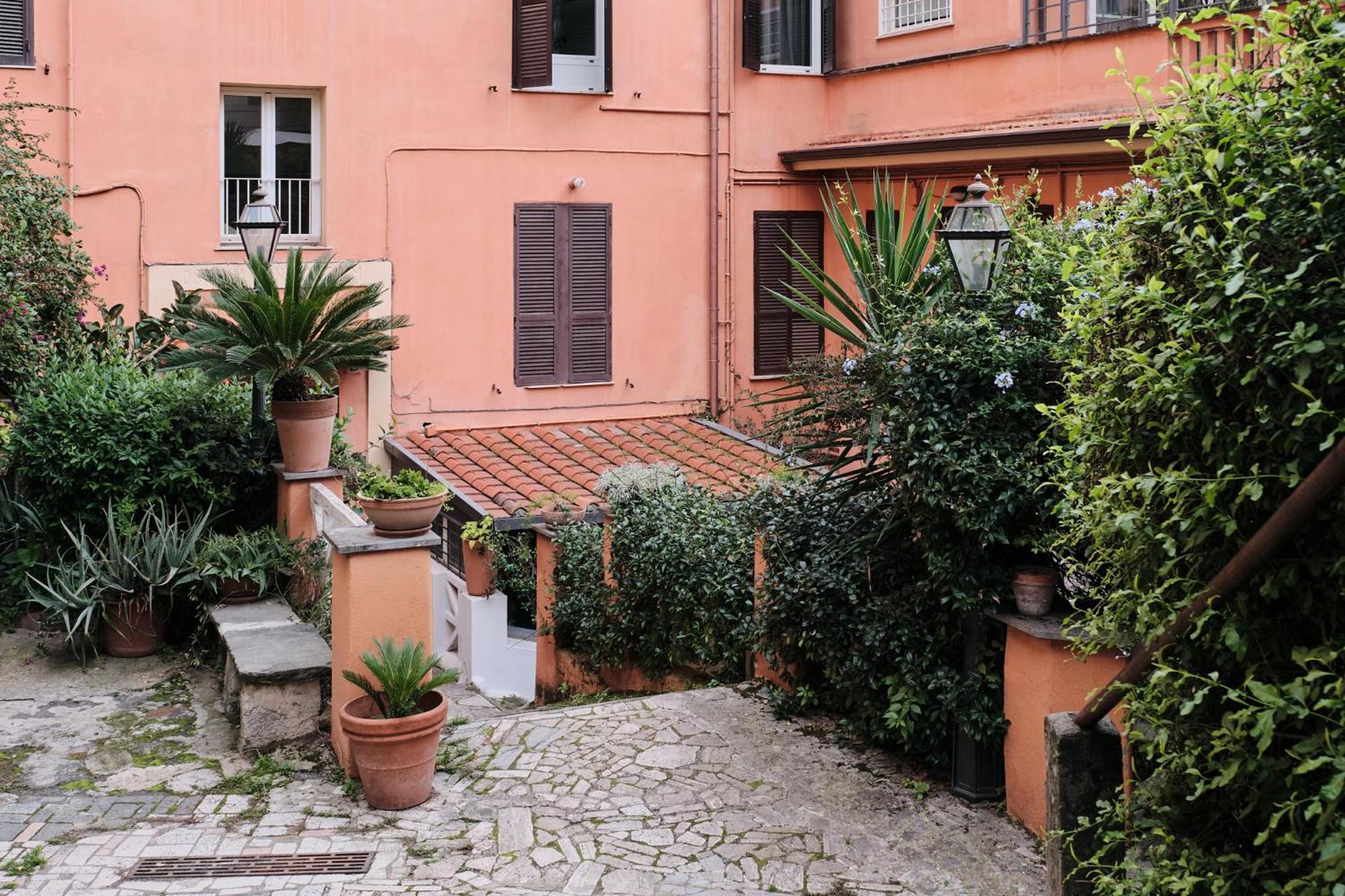 Trastevere- Flat Con Giardino, Ac, Wi-Fi & Netflix Рим Экстерьер фото
